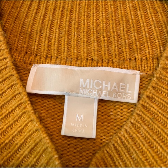Micheal Kors sweater - Picture 3 of 4
